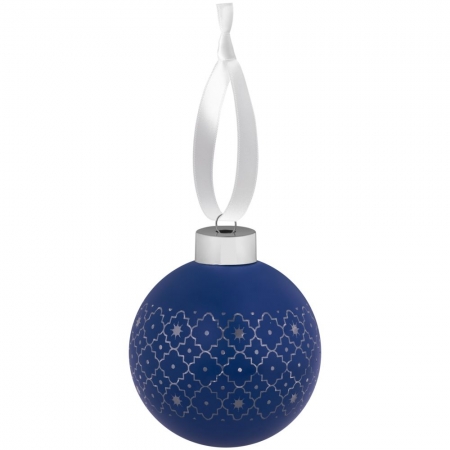Елочный шар Chain с лентой, 8 см, синий купить с нанесением логотипа оптом на заказ в интернет-магазине Санкт-Петербург