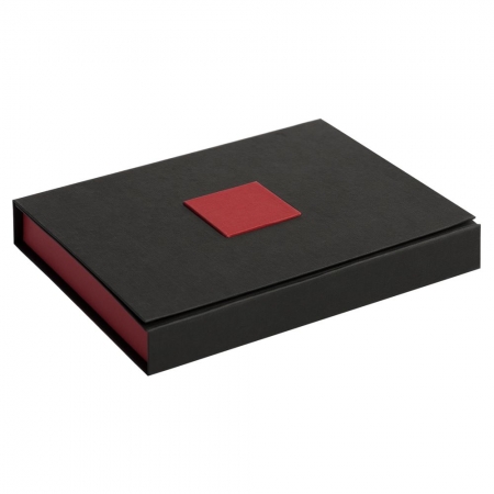 Коробка Plus, черная с красным купить с нанесением логотипа оптом на заказ в интернет-магазине Санкт-Петербург