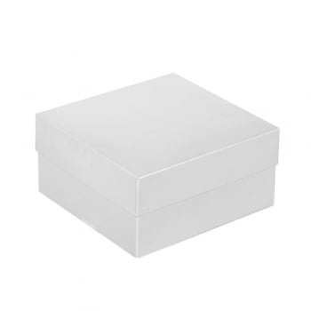 Коробка Satin, малая, белая купить с нанесением логотипа оптом на заказ в интернет-магазине Санкт-Петербург